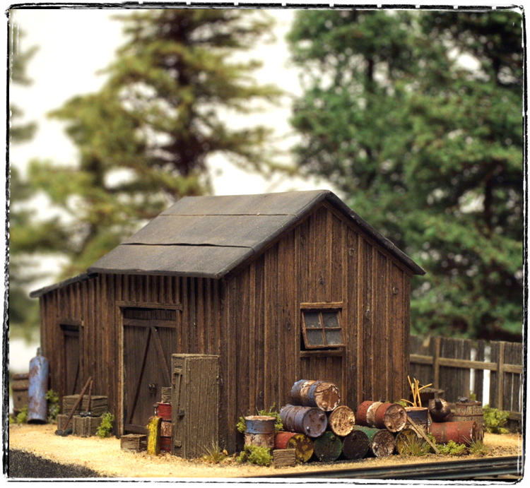 SierraWest  O Scale Water Tank and Handcar Shed